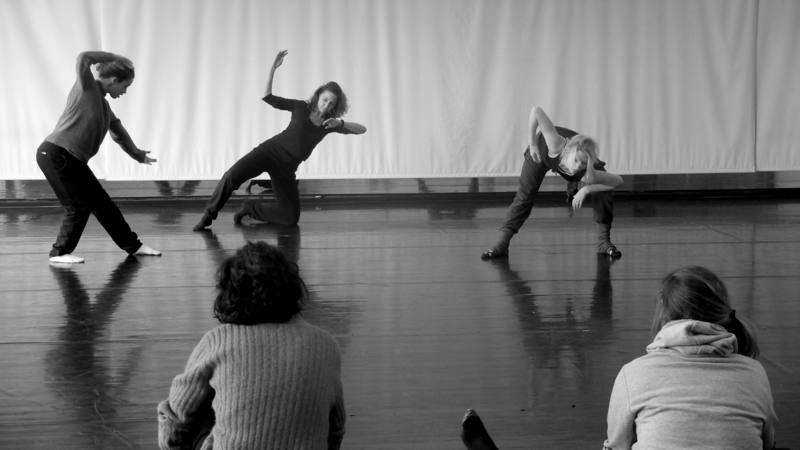 Atelier de danse contemporaine  Ambra Senatore  CCN de Nantes 