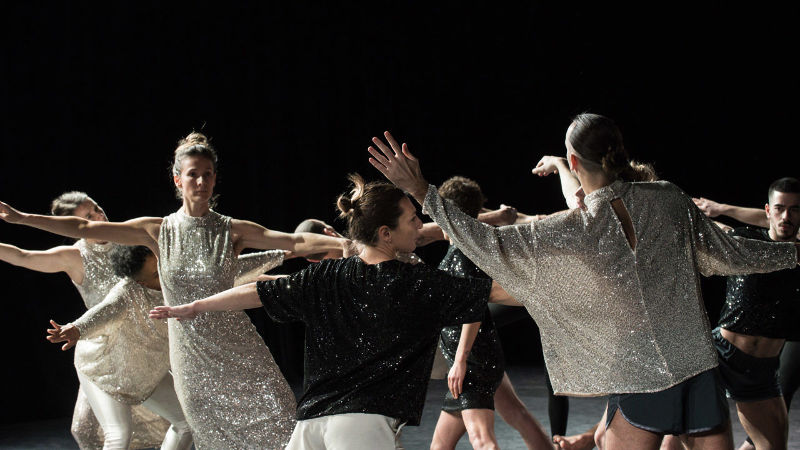 Atelier danse - Mille et une danses  Thomas Lebrun Centre chorégraphique national de Tours direction Thomas Lebrun 