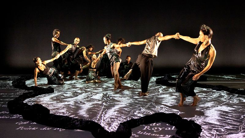 Atelier danse - TOUT-MOUN  Héla Fattoumi & Éric Lamoureux  VIADANSE - CCN Belfort  