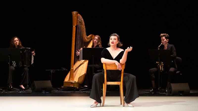 Carmen.  François Gremaud  2b company  