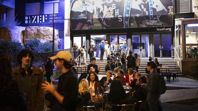photo bistrot / restauration au théâtre