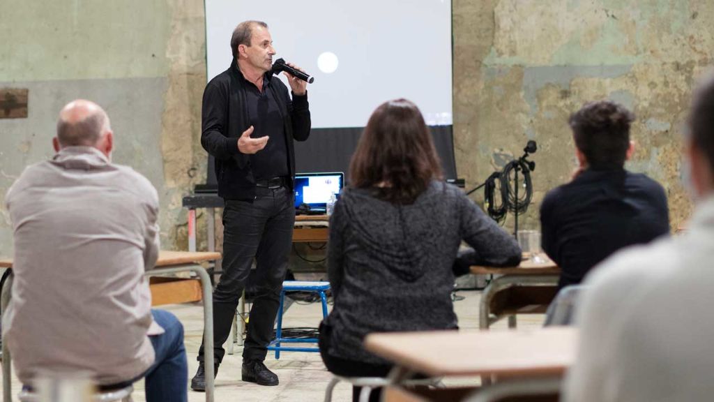 Michel Schweizer > Les Improbables • Projets • LE ZEF Michel Schweizer > Les Improbables • Projets • LE ZEF